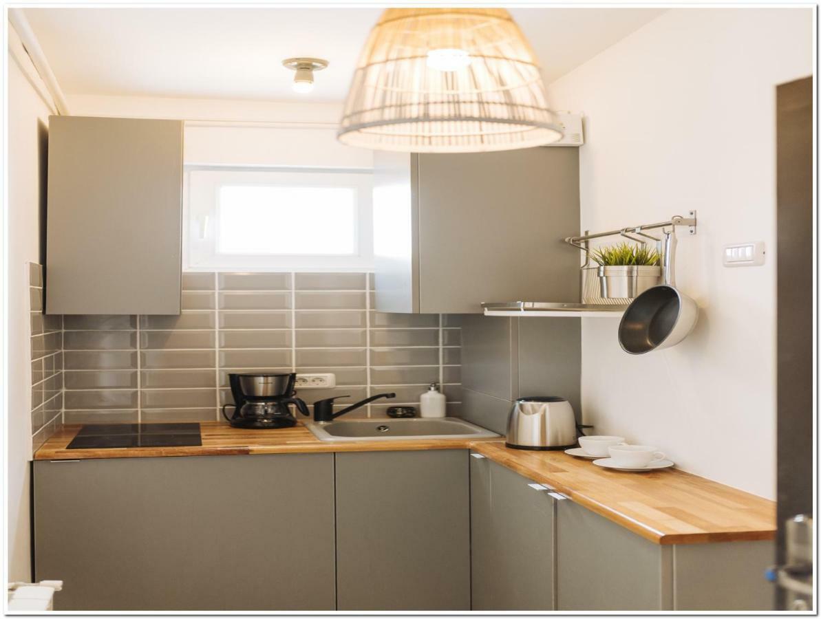 Old Town Cosy Studio Bucureşti Ngoại thất bức ảnh